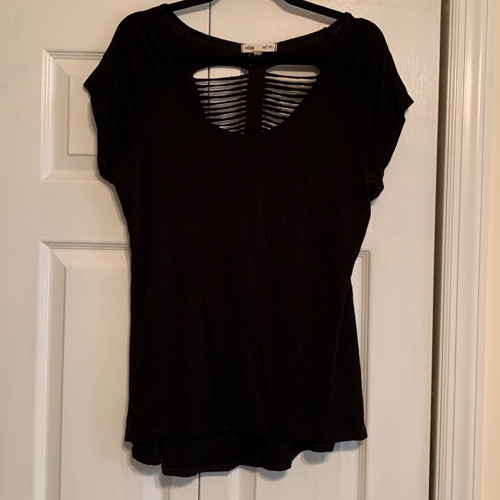 Indigo thread co., Black tee shirt with back cutouts, size large, NWOT